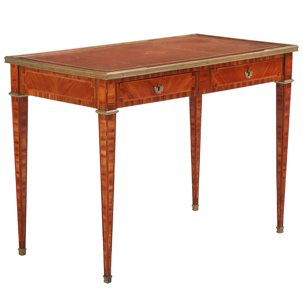 A French Louis XVI style Leather Top Bureau Plat / Writing Desk, C. 1920.