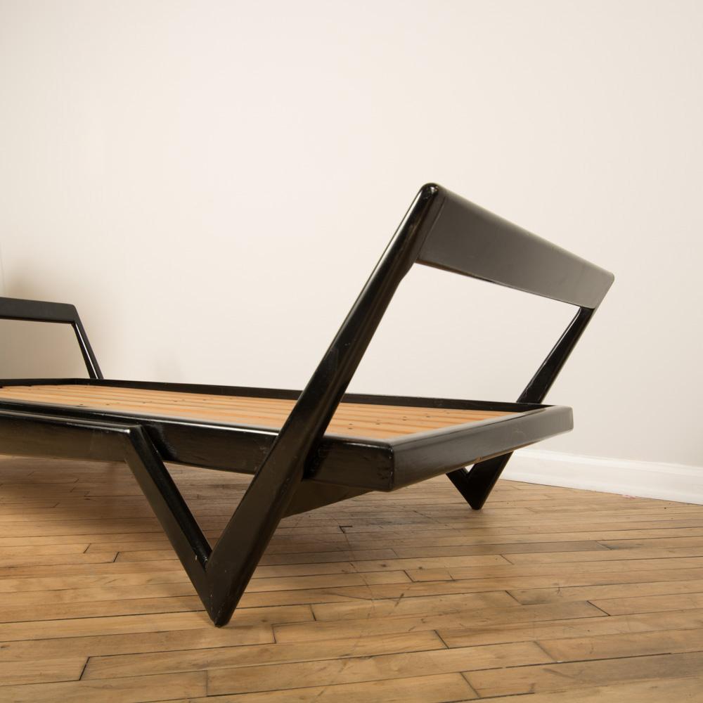 Italian Ebonized Day Bed in the Manner of Ico Parisi circa 1950